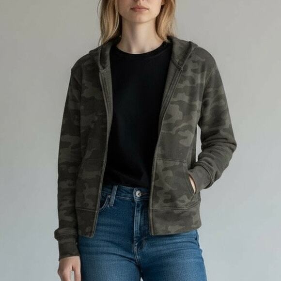 Nili Lotan Callie Sample Distress Open Front Cropped Hoodie Camo Size XS NWOT - Picture 2 of 15